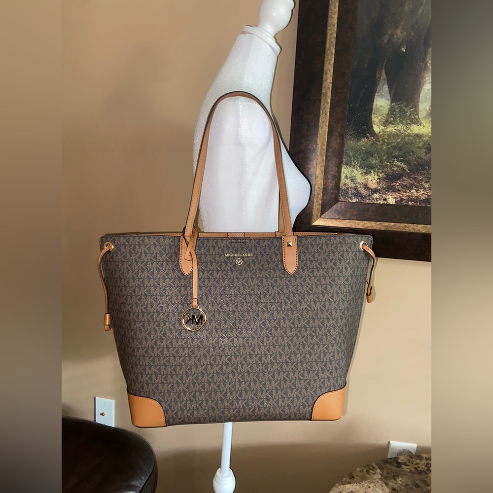 Michael Kors Edith Large Logo Tote Bag